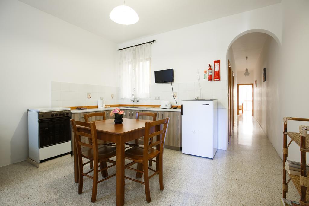 Dolphin Court Διαμέρισμα Marsalforn Εξωτερικό φωτογραφία