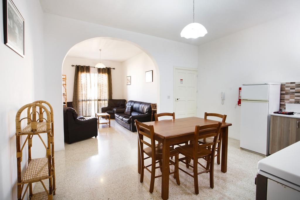 Dolphin Court Διαμέρισμα Marsalforn Εξωτερικό φωτογραφία