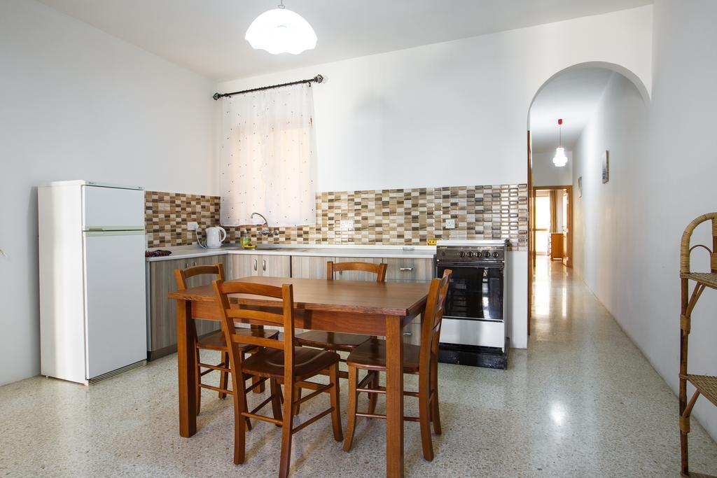 Dolphin Court Διαμέρισμα Marsalforn Εξωτερικό φωτογραφία