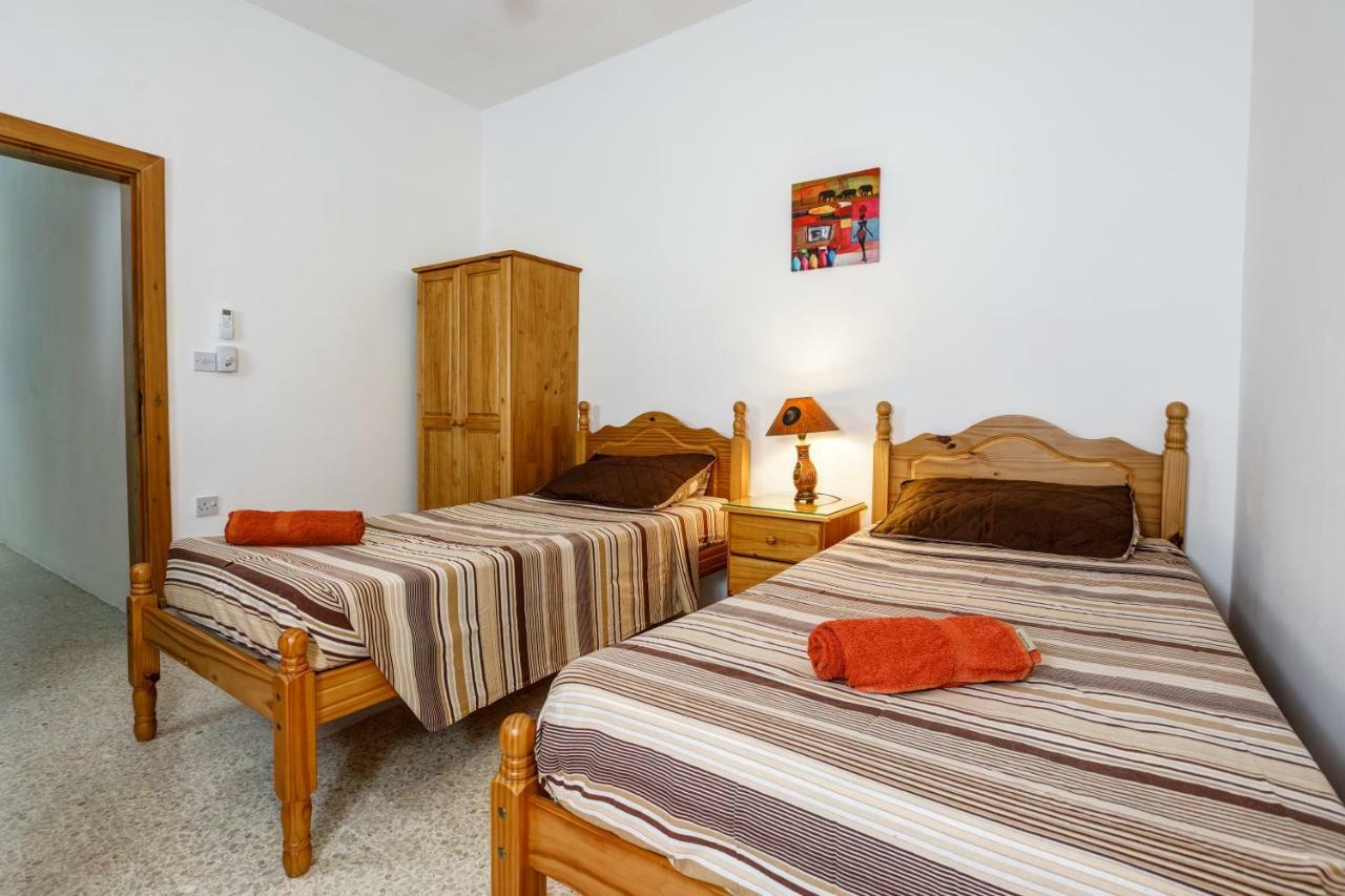 Dolphin Court Διαμέρισμα Marsalforn Εξωτερικό φωτογραφία