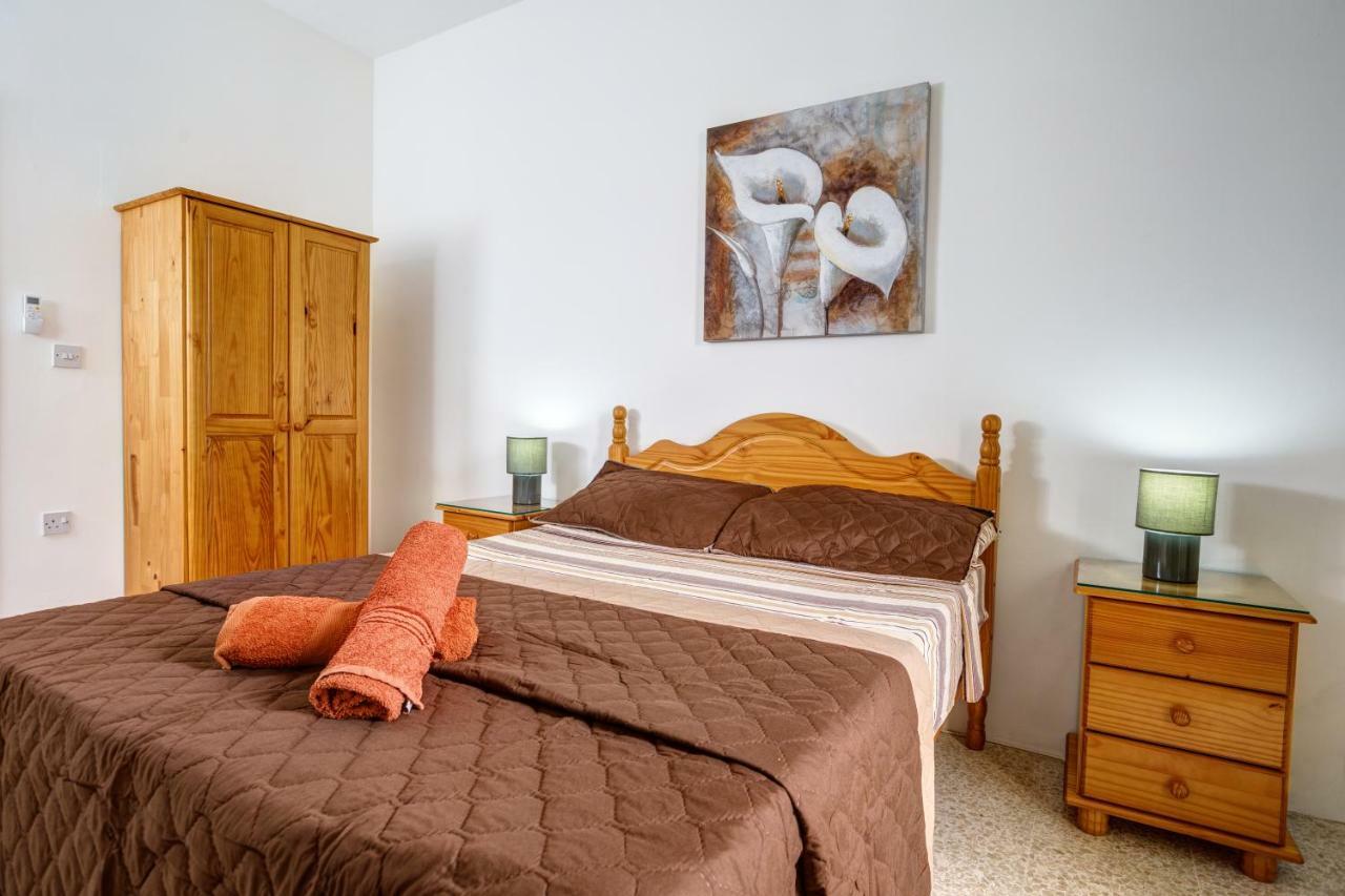 Dolphin Court Διαμέρισμα Marsalforn Εξωτερικό φωτογραφία