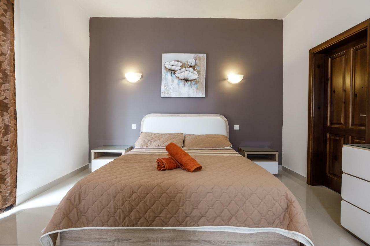 Dolphin Court Διαμέρισμα Marsalforn Εξωτερικό φωτογραφία