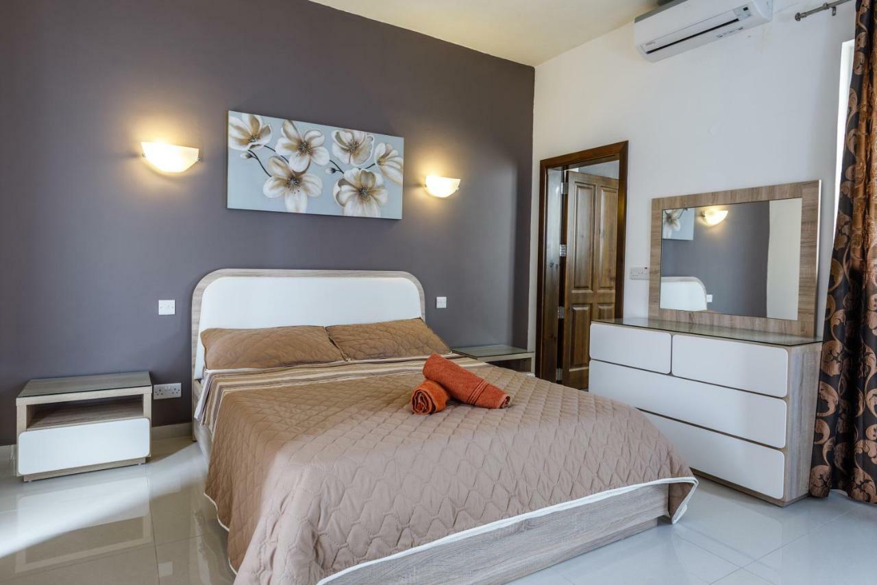 Dolphin Court Διαμέρισμα Marsalforn Εξωτερικό φωτογραφία